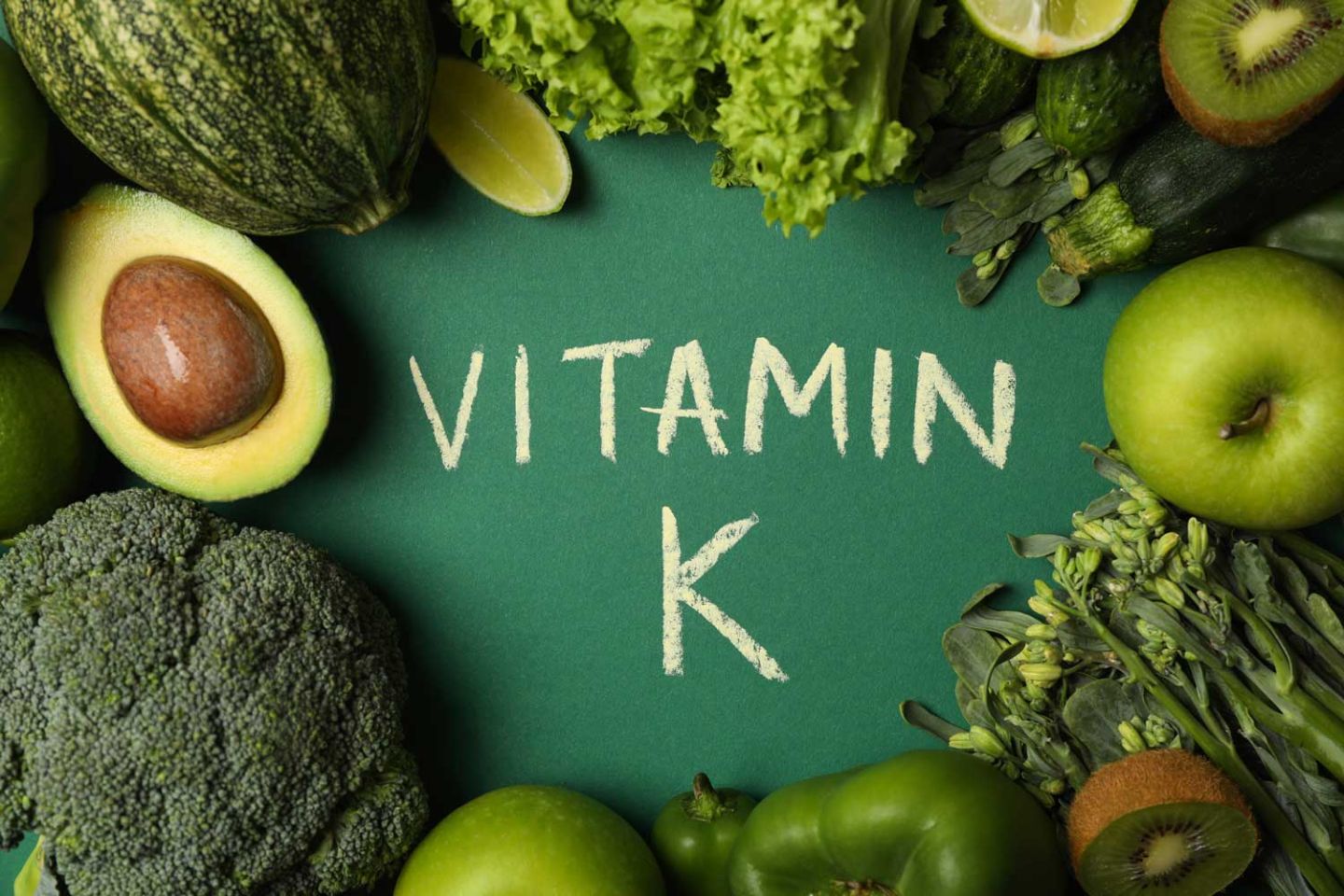 Vitamin K: Die Rolle von Vitamin K bei der Blutgerinnung und Knochengesundheit.